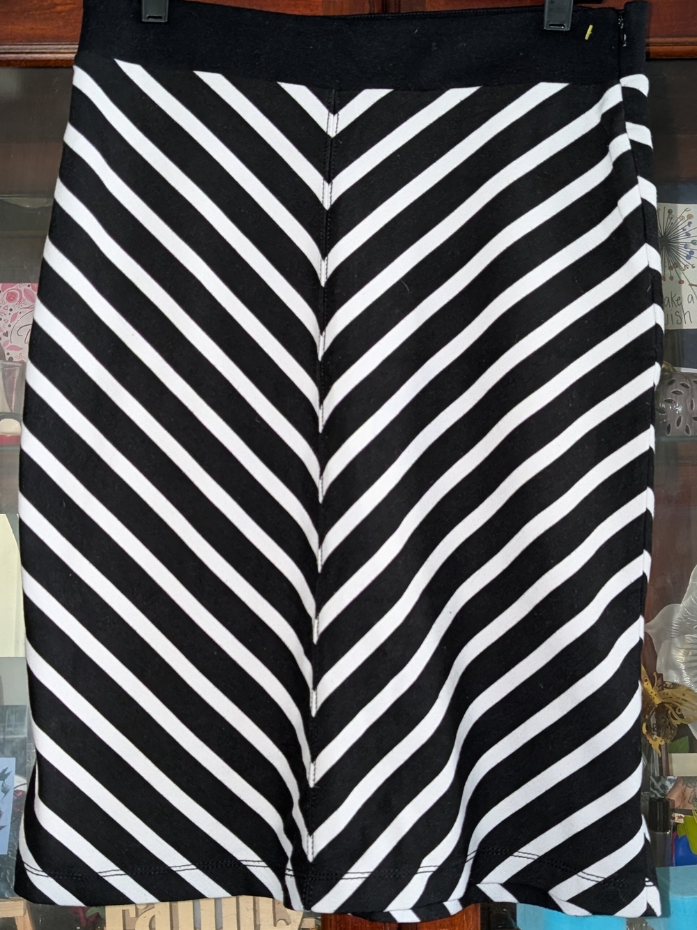 Liz Claiborne Black and White Diagonal Stripe Pencil Skirt
